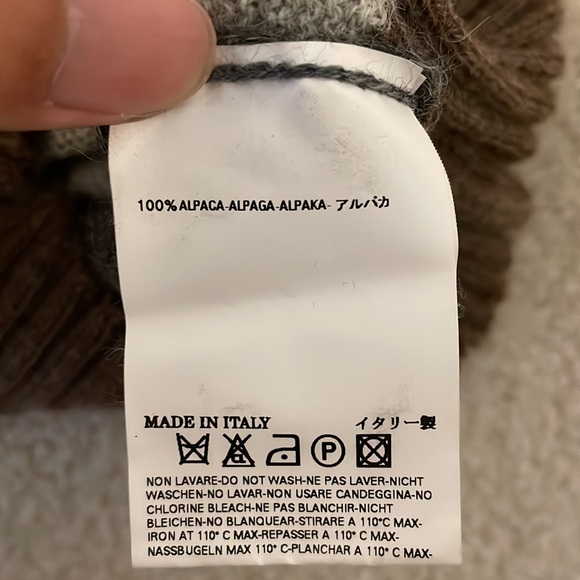 Dsquared2 sweater sz Small - Picture 5 of 6